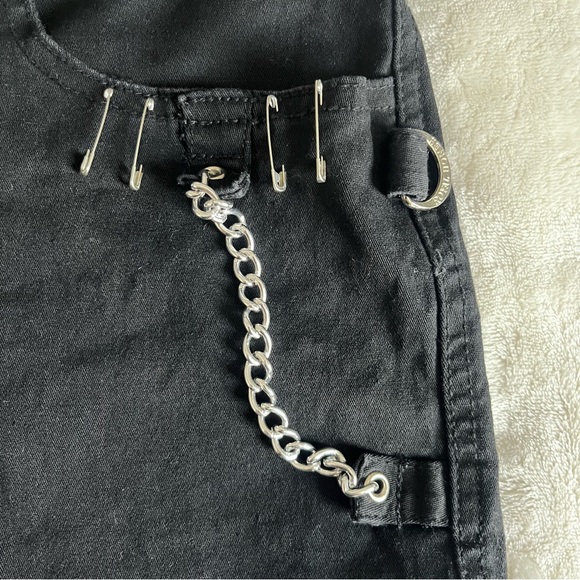 Royal Bones Small Chain Safety Pin Black Mini Skirt - Picture 5 of 9